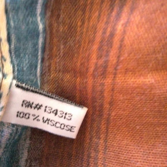 Gorgeous Earthy Scarf - Picture 5 of 5